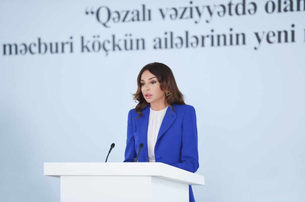 Mehriban Əliyeva:  Azərbaycan bu gün inkişaf və tərəqqi yolu ilə gedir - FOTO